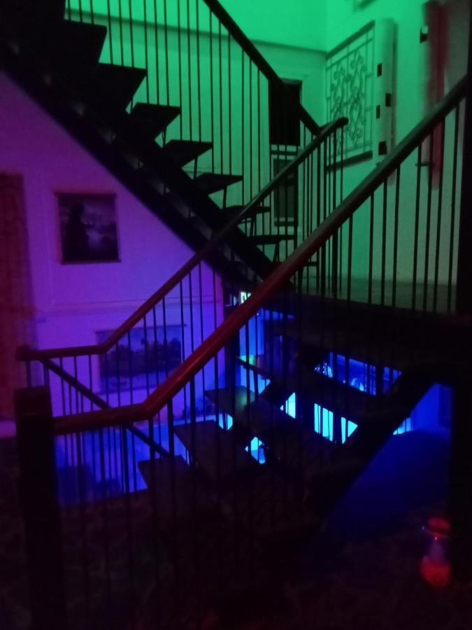 #Xi Kt Poshtel Hotel Tau-sziget Kültér fotó