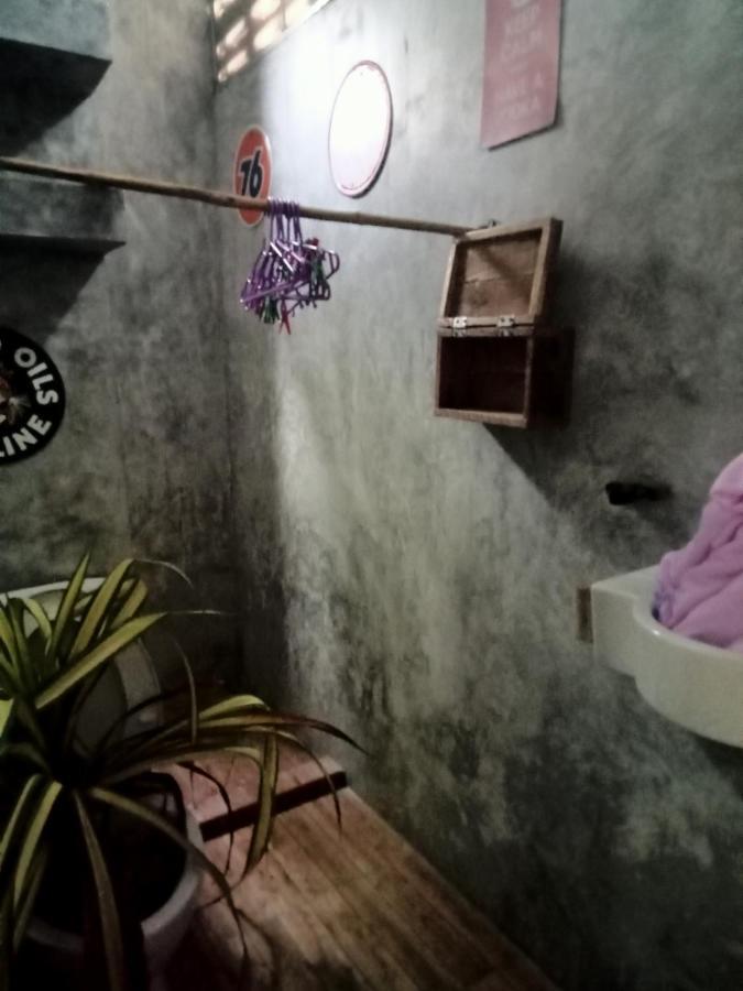 #Xi Kt Poshtel Hotel Tau-sziget Kültér fotó
