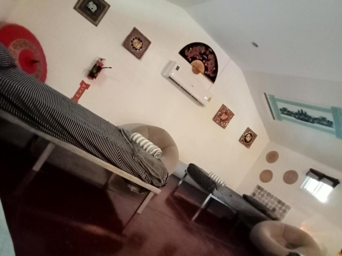 #Xi Kt Poshtel Hotel Tau-sziget Kültér fotó