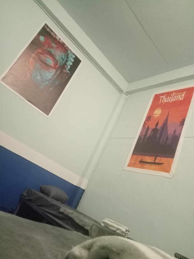 #Xi Kt Poshtel Hotel Tau-sziget Kültér fotó